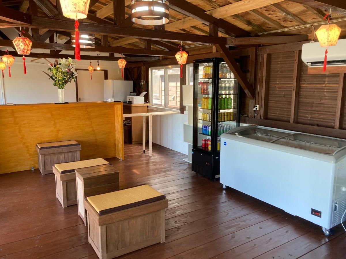 Ｐｅｎｓｉｏｎ　Ｓｈｉｍａｋａｚｅ Hotel Motobu Exterior photo